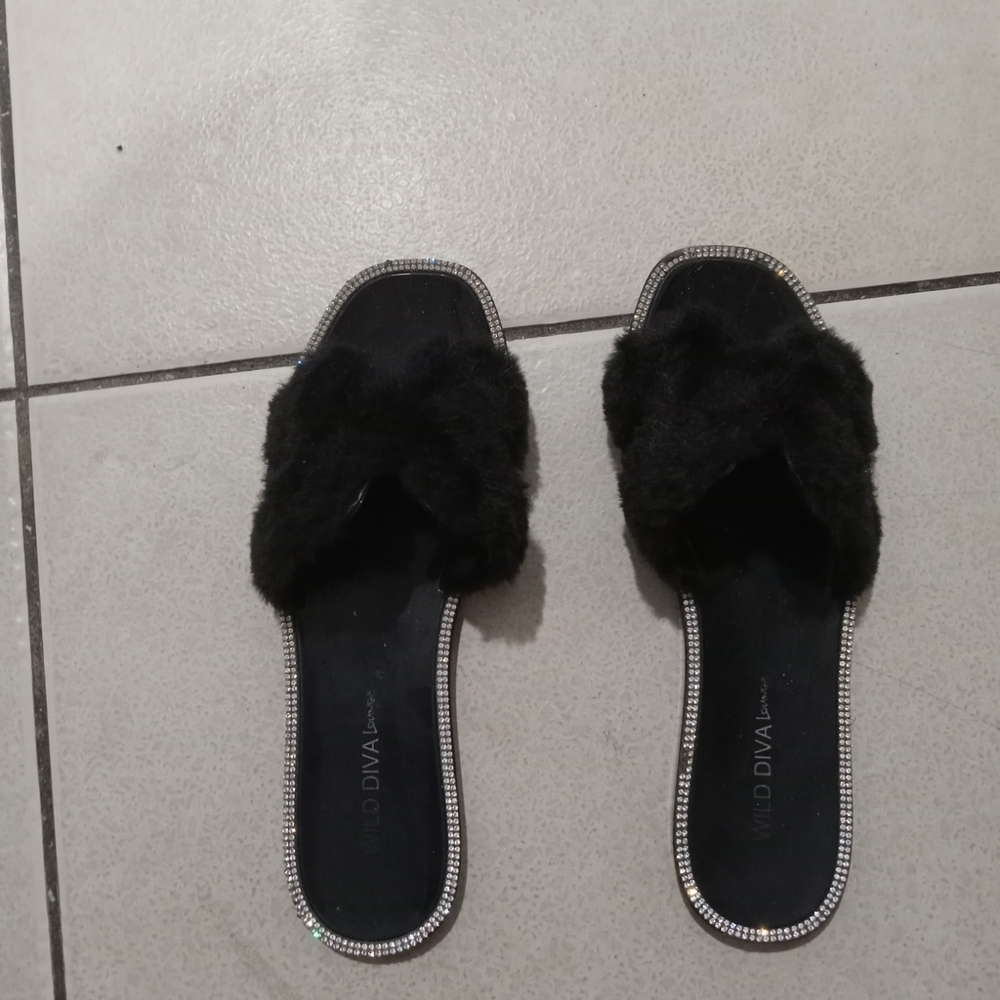 Wild Diva Black Furry Slippers with Rhinestone Trim